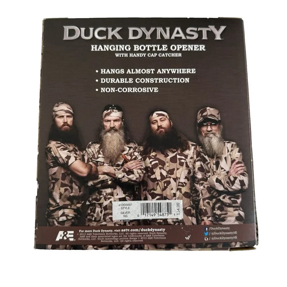 Duck Dynasty Hanging Bottle Opener with Handy Cap Catcher Man Cave A&E NEW